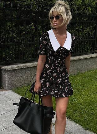 Платье с воротником🌸