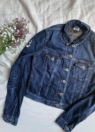 Куртка джинсовка tommy hilfiger denim, з коміром та карманами темно синя