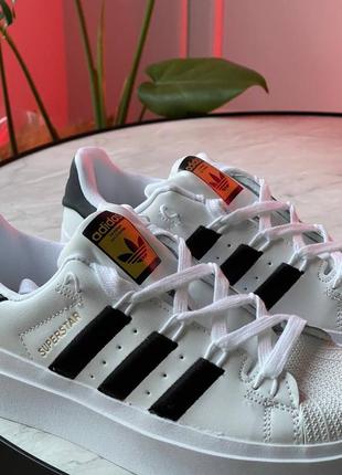 Женские кроссовки адидас суперстар бонега чёрные с белым / adidas superstar bonega6 фото