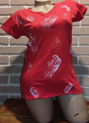 Футболка жіноча