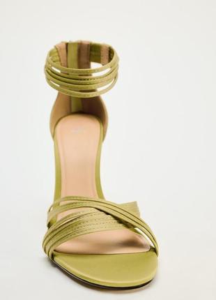 Босоножки женские зеленые zara new3 фото