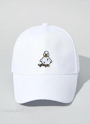 Біла кепка бейсболка з принтом гусь