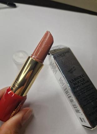 Помада lancome