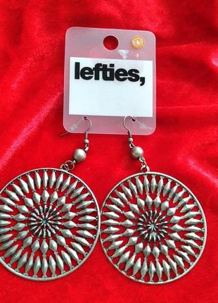 Великолепные брендовые серьги крупные металлические новые