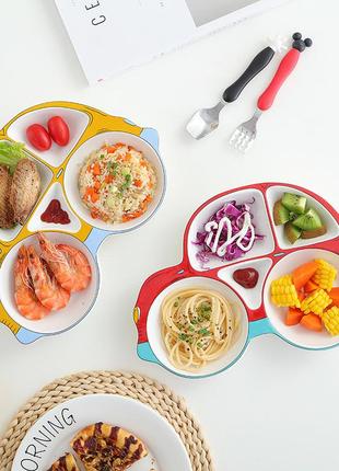 Тарелка детская на 5 секций машинка 14119 27.5х19 см красная