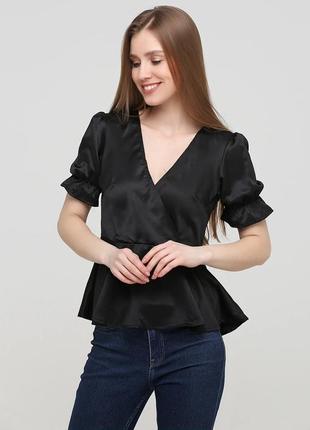 Топ блузка блуза атлас атласна boohoo на запах чорна