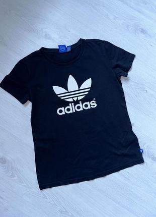 Футболка оригинал adidas m