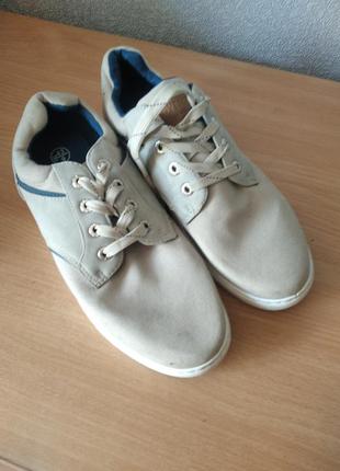 Кроссовки мужские