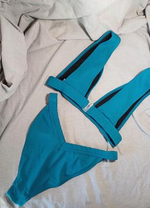 Бирюзовый купальник nasty gal5 фото