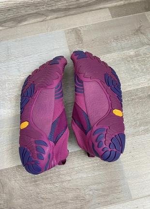 Анатомічні кросівки barefoot vibram 5 fingers3 фото