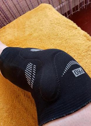 Наколінник