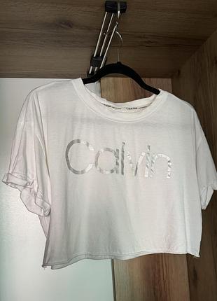 Укорочена футболка calvin klein