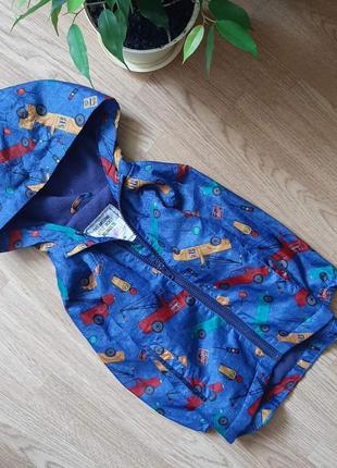 Детская курточка на мальчика 9-12мисе