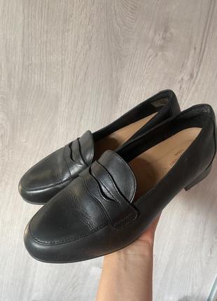 Шкіряні туфлі clarks 37 розмір