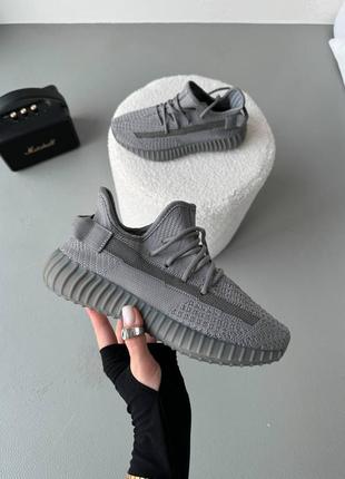 Женские кроссовки vantage adidas yeezy boost 350 grey адедас изи буст серого цвета