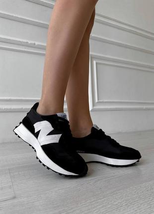 Женские кроссовки new balance 327 supinador whiteALLAN черного с белым цветами