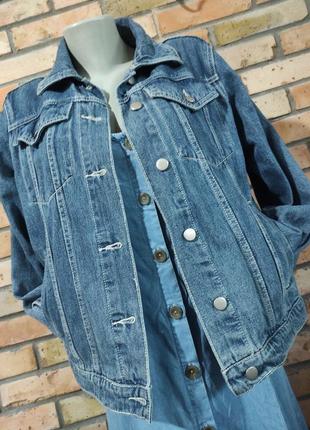 Boohoo джинсова куртка котон вишивка на спинці3 фото