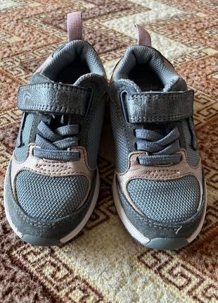 Clarks кроссовки серо-розовые с русалочкой, 16 см по потолке