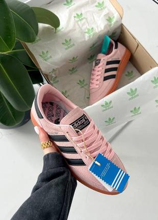 Женские кроссовки в стиле adidas spezial pink.2 фото
