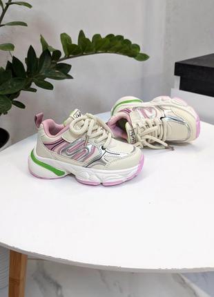 Кросівки дитячі