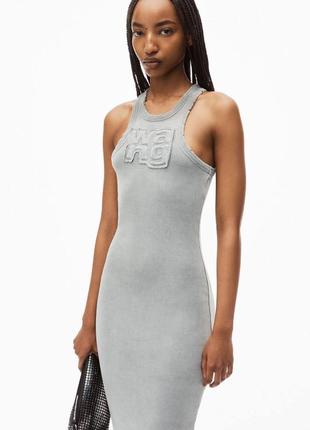 Платье alexander wang серое длинное по фигуре
