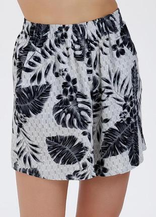Элегантные короткие шорты женские с высокой посадкой и растительным принтом, из вискозы leinle белые