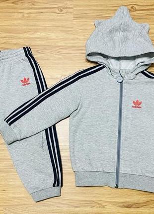 Adidas костюм 2-3 роки