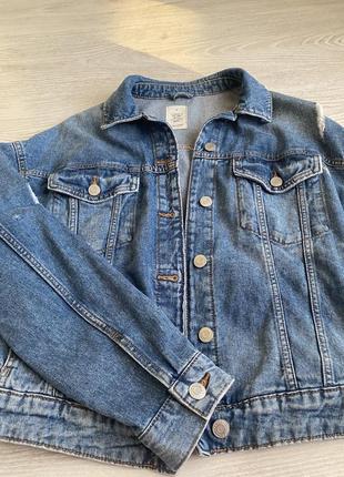 Джинсова куртка