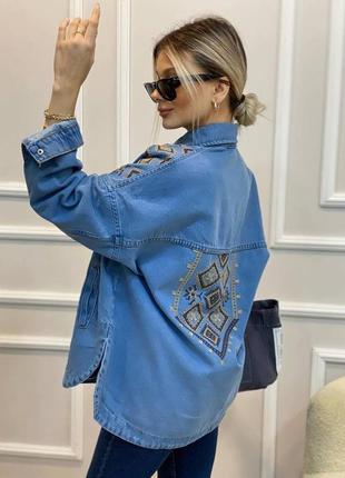 Сорочка з вишивкою