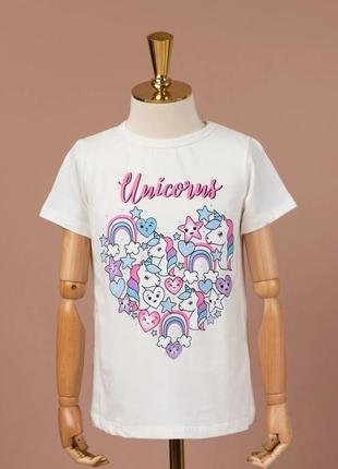 Футболка на літо з милими єдинорогами