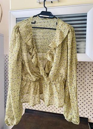 Шовкова блуза stradivarius