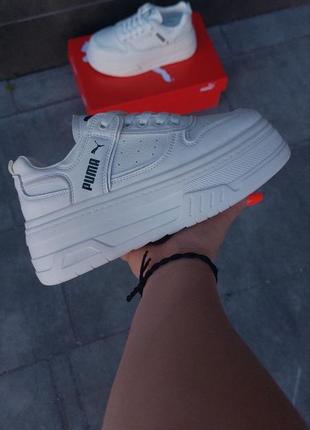 Puma жіночі білі кросівки
