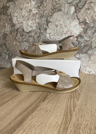 Rieker 41 р кожа босоножки босоножки шлепанцы шлепанцы