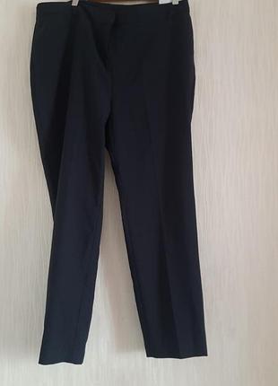 Штани  нові класичні 16/44 розміру