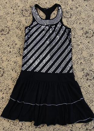 George стильне ошатне плаття зі сріблястими паєтками. 10-11 років