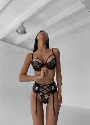 Трусики, лиф, пояс для чулок 5