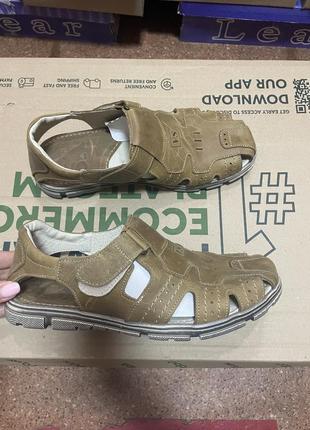 Нові сандалі шкіра розмір 40 (26,5)