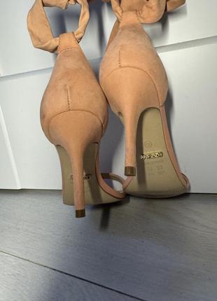 Босоножки arezzo3 фото