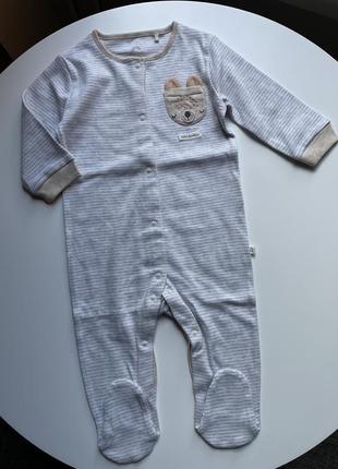 Чоловічок next на 6/9 міс. (68/74см) ромпер, піжама, человечек
