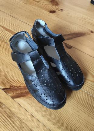 Абсолютно новые кожаные летние туфли, босоножки heavenly soles1 фото
