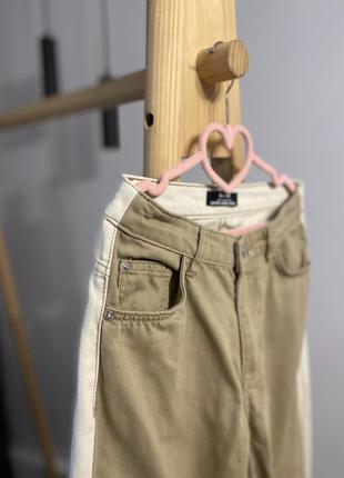 Bershka двухцветные джинсы мом
