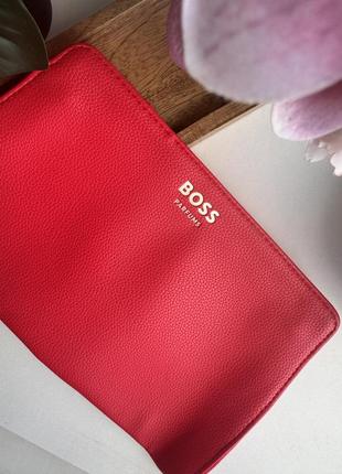 Hugo boss косметичка