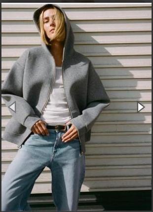 Кофта бомбер з неопрену zara