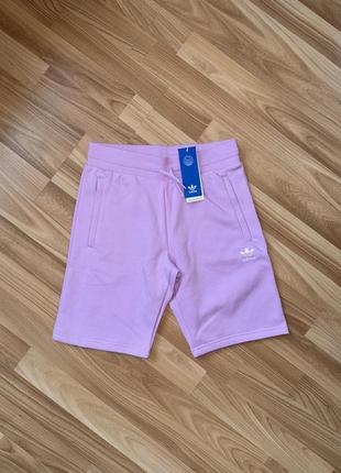 Подростковые шорты adidas новые