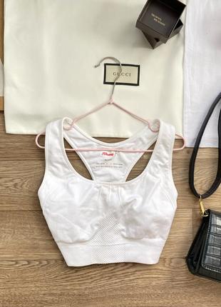 Плотный базовый белый топ