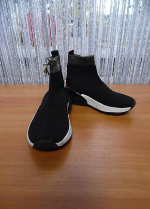 Високі мокасини*