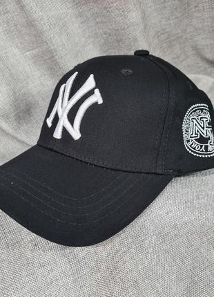 Бейсболка ny yankees мужская унисекс, черная бейсболка кепка, мужская бейсболка, бейсболка new york мужская черная, черная бейсболка с вышивкой
