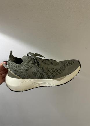 Кросівки oysho для бігу зелені, розмір 37