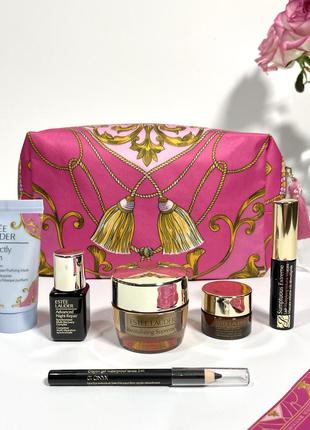 Estee lauder. новый красивый набор косметики. оригинал! estée lauder1 фото