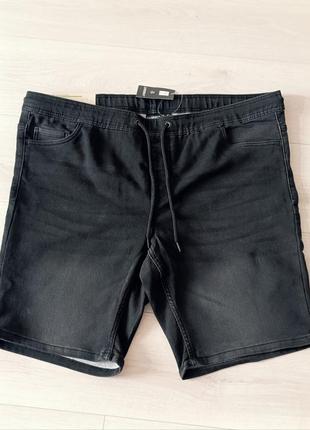 Новые мужские шорты германия